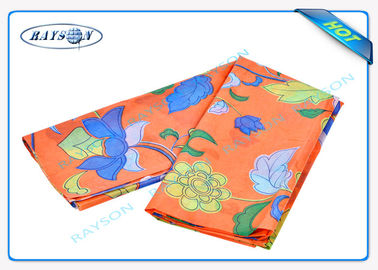 Textile tissé non imprimé par Spunbond de la couleur pp de gamme complète pour les sacs à provisions et la nappe