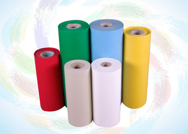 Imperméabilisez blanc 100% de glissement de Rolls de textile tissé de meubles de Spunbond de polypropylène non l'anti/rouge/vert