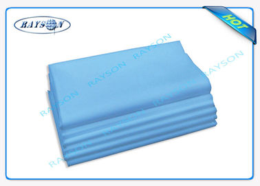 Tissu médical non tissé bleu/blanc non toxique de solides solubles hydrophobe pour des draps